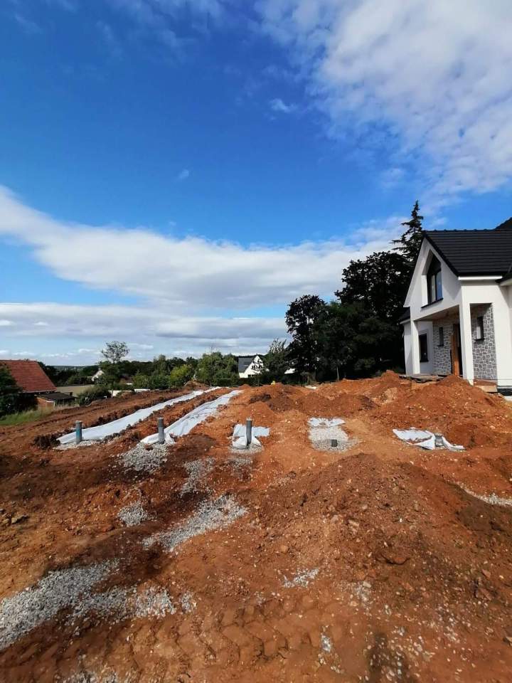 Nivellement de terrain Saint-Pierre-la-Garenne