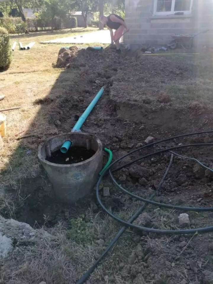 Travaux d'assainissement à Giverny